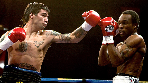 Lucas-Matthysse Lucas-Matthysse