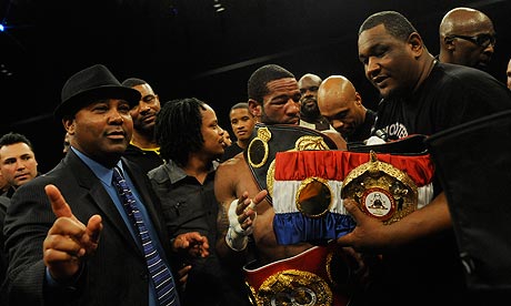Lamont-Peterson-celebrate-007 Lamont-Peterson