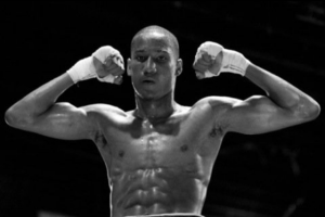 Undefeated Light Middleweight Prospect Alantez Fox