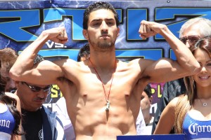 Saul Alvarez vs. Josesito Lopez