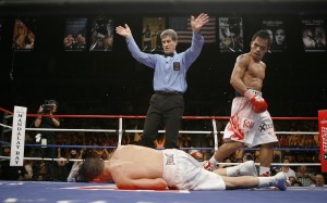 (Video) Boxing Knockouts- Defend yourself at all times Part 1