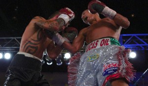 Martinez wins twelve rounder against Serrano