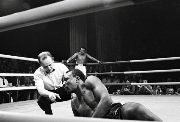Muhammad Ali KO 8 Bob Foster