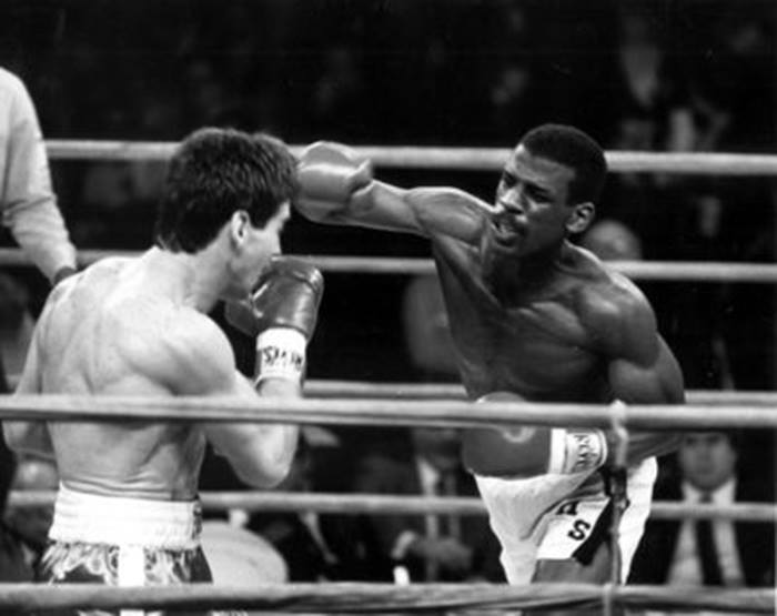 Michael Spinks vs. David Sears Michael Spinks vs. David Sears