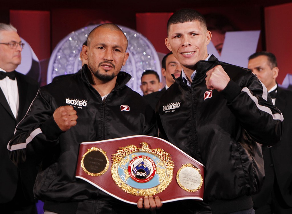 Orlando-Salido-vs-Rocky-Martinez